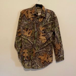 Camouflage long sleeve collared shirt